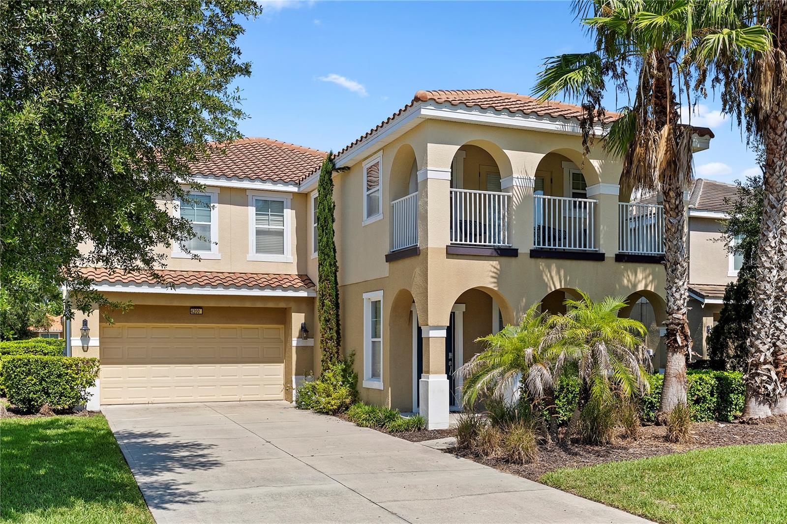 Single Family Residence in DAVENPORT, FL - Daniel Dourado