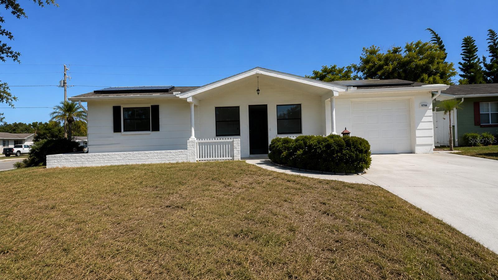 Single Family Residence em HOLIDAY, FL - Daniel Dourado