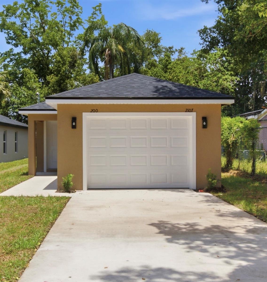 Single Family Residence em EUSTIS, FL - Daniel Dourado