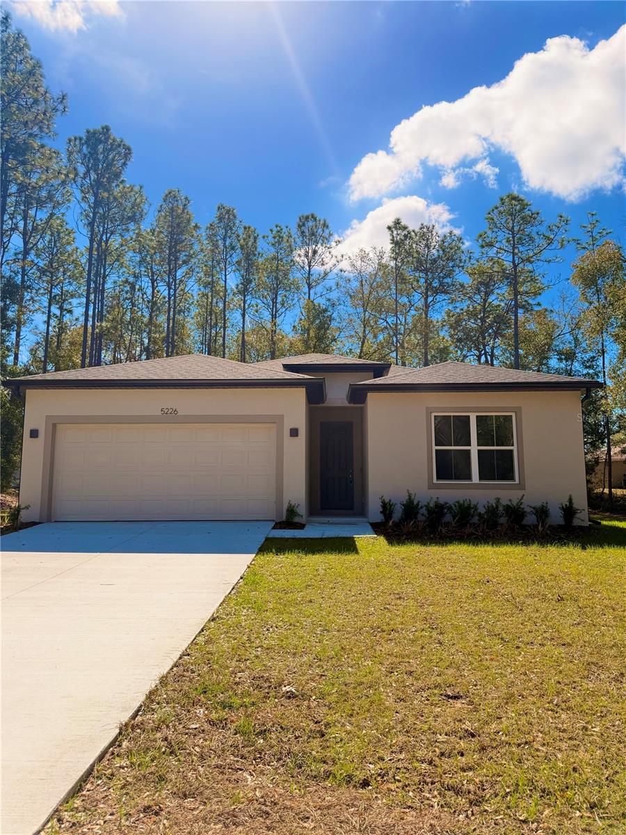 Single Family Residence em INVERNESS, FL - Daniel Dourado