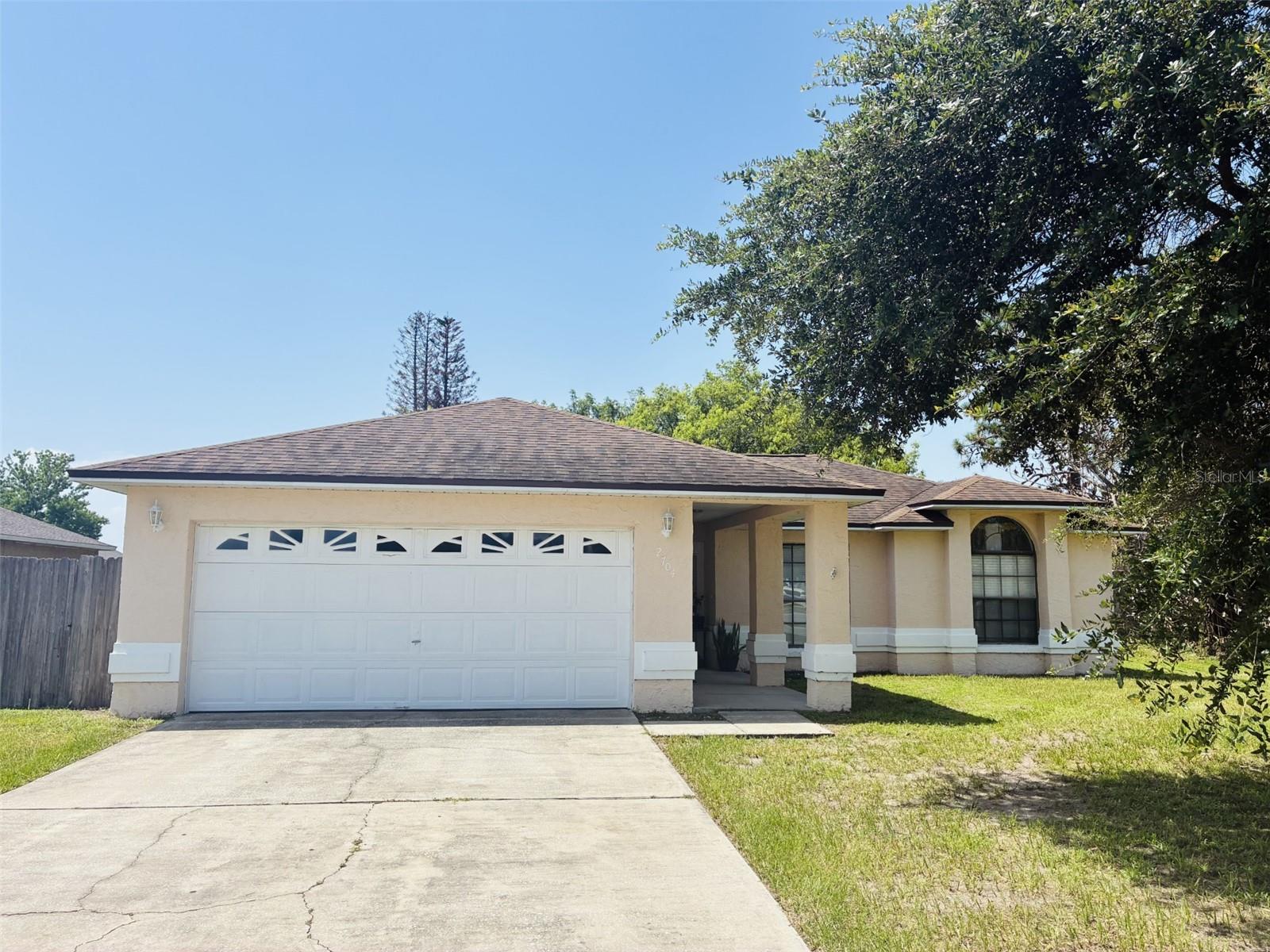 Single Family Residence em KISSIMMEE, FL - Daniel Dourado