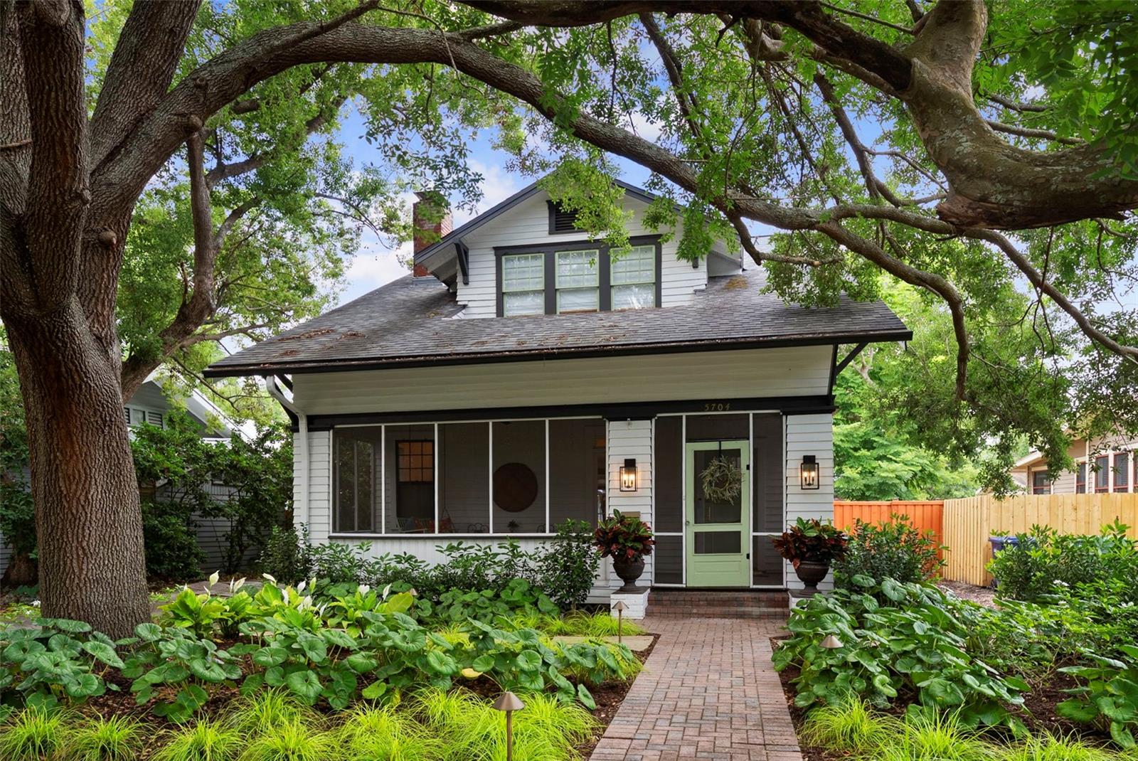Single Family Residence em TAMPA, FL - Daniel Dourado