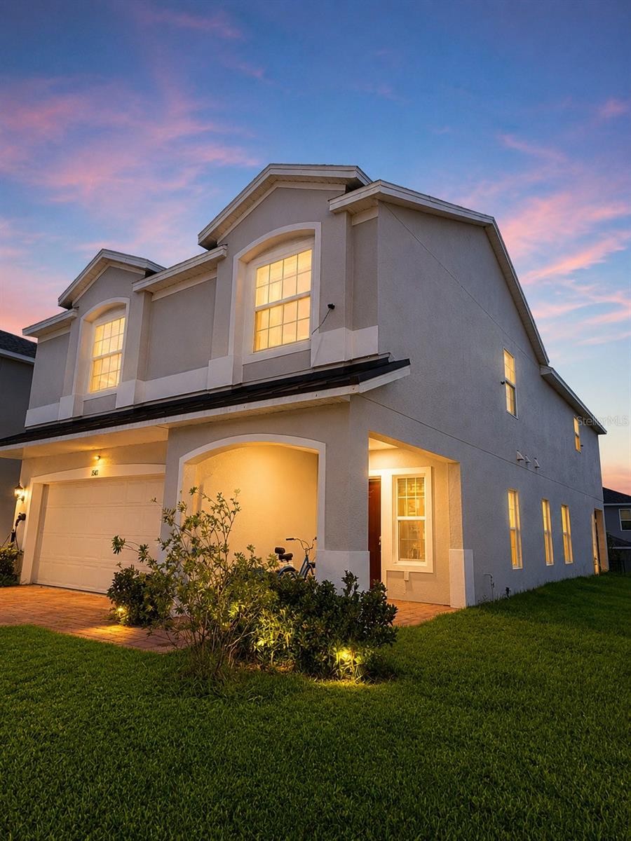 Single Family Residence in DAVENPORT, FL - Daniel Dourado