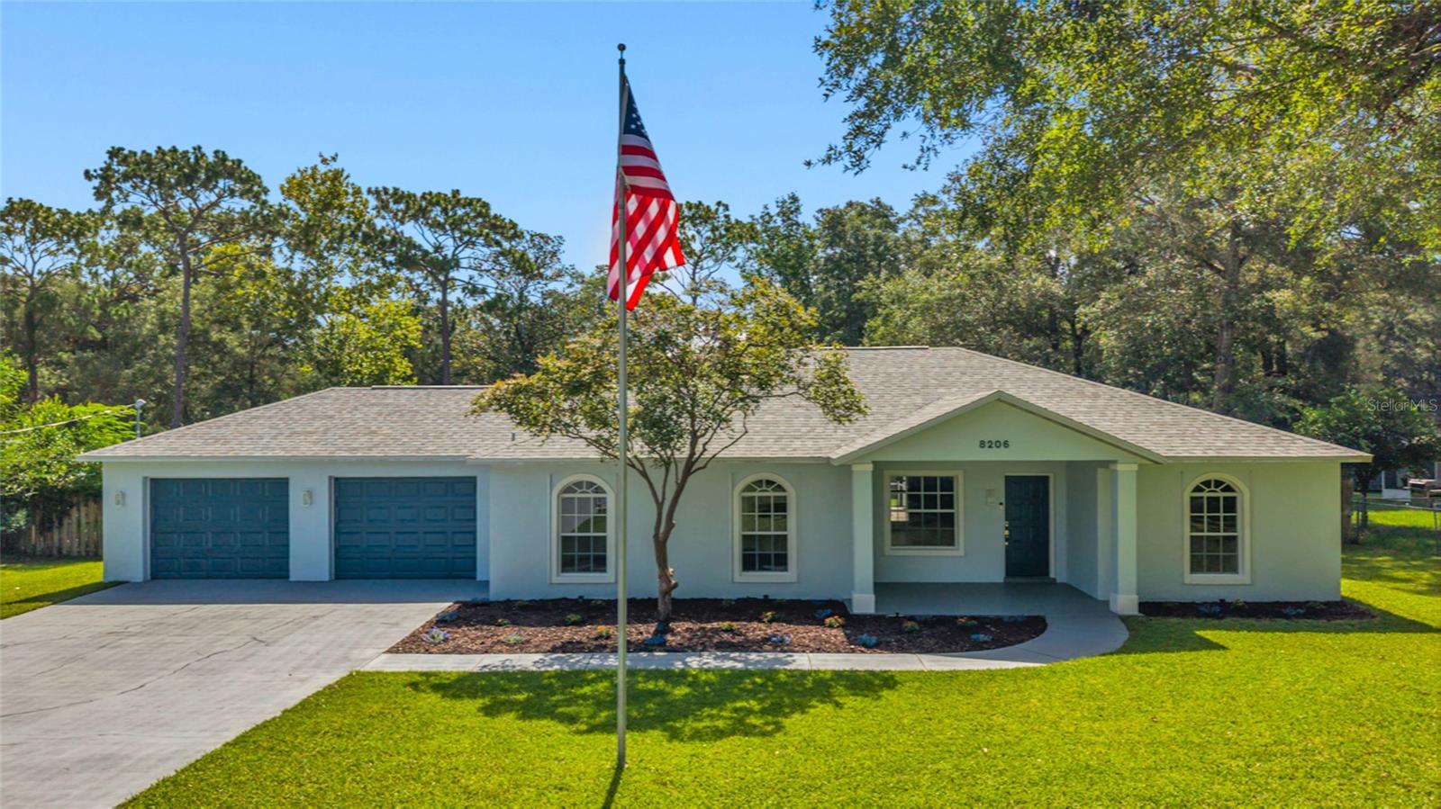 Single Family Residence em BROOKSVILLE, FL - Daniel Dourado