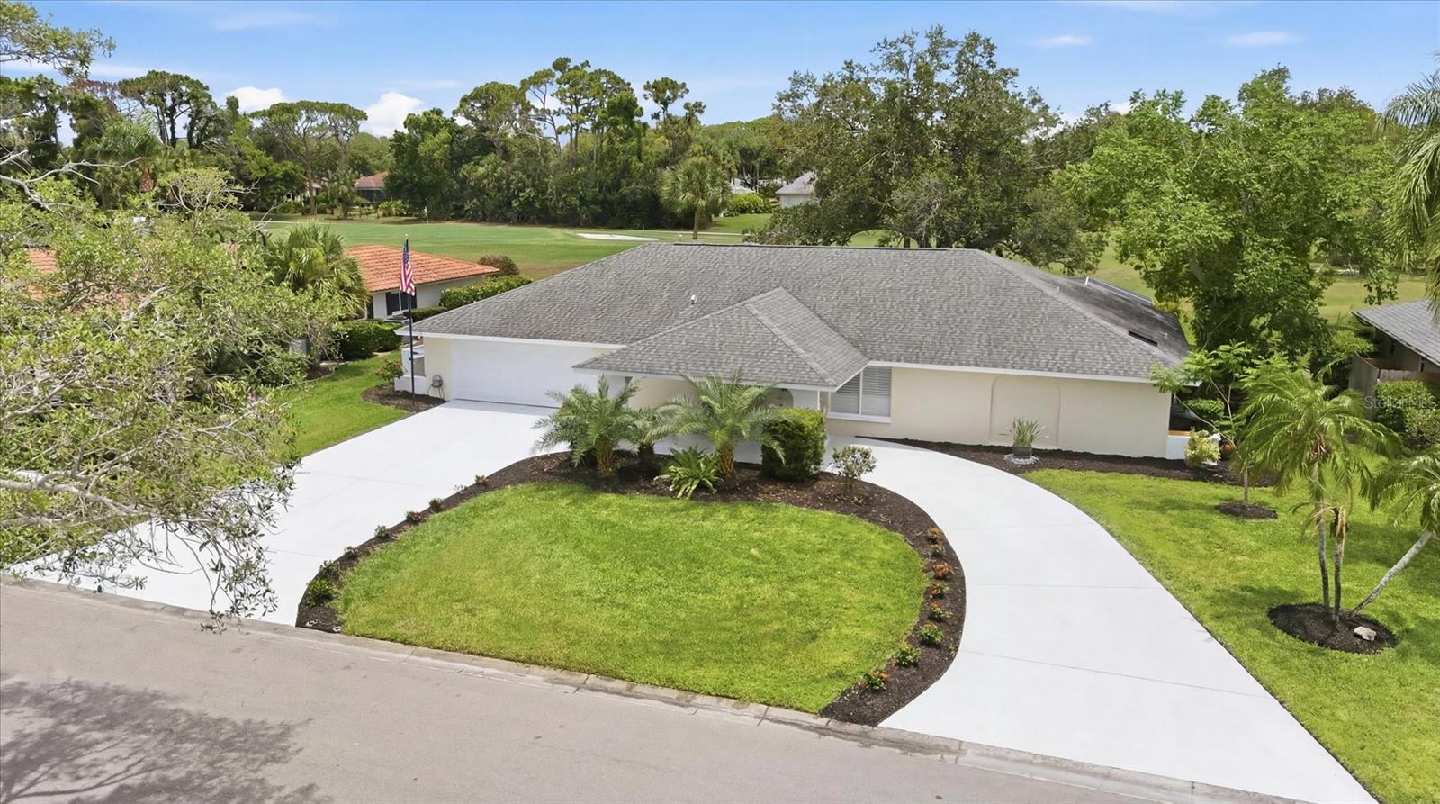 Single Family Residence em SARASOTA, FL - Daniel Dourado
