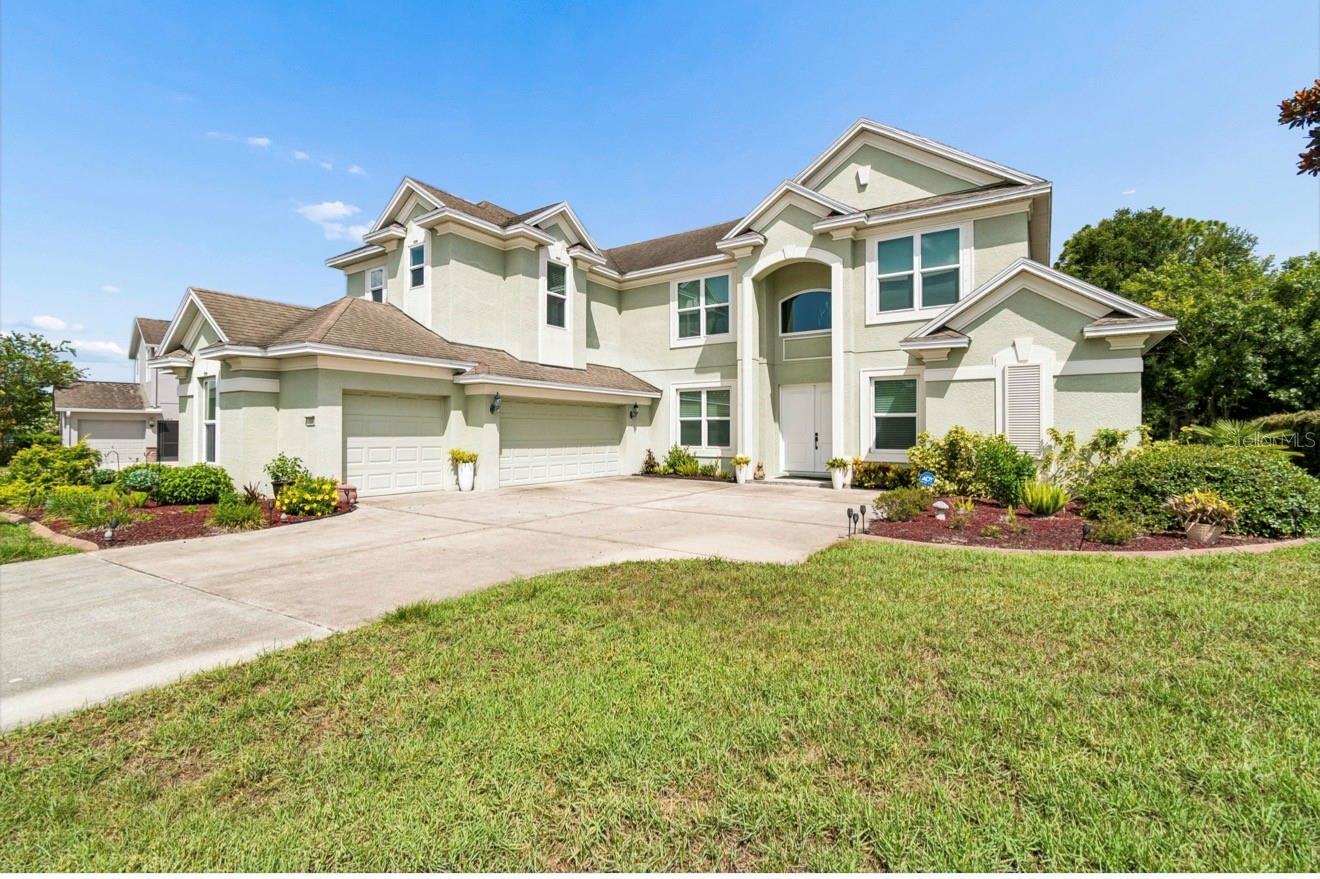 Single Family Residence in HUDSON, FL - Daniel Dourado