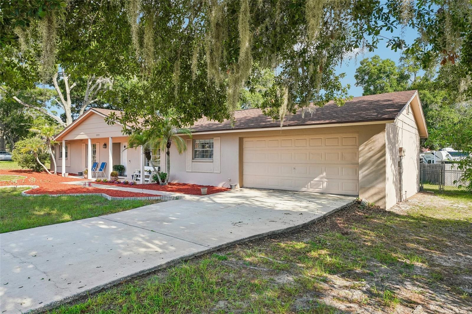 Single Family Residence in LAND O LAKES, FL - Daniel Dourado