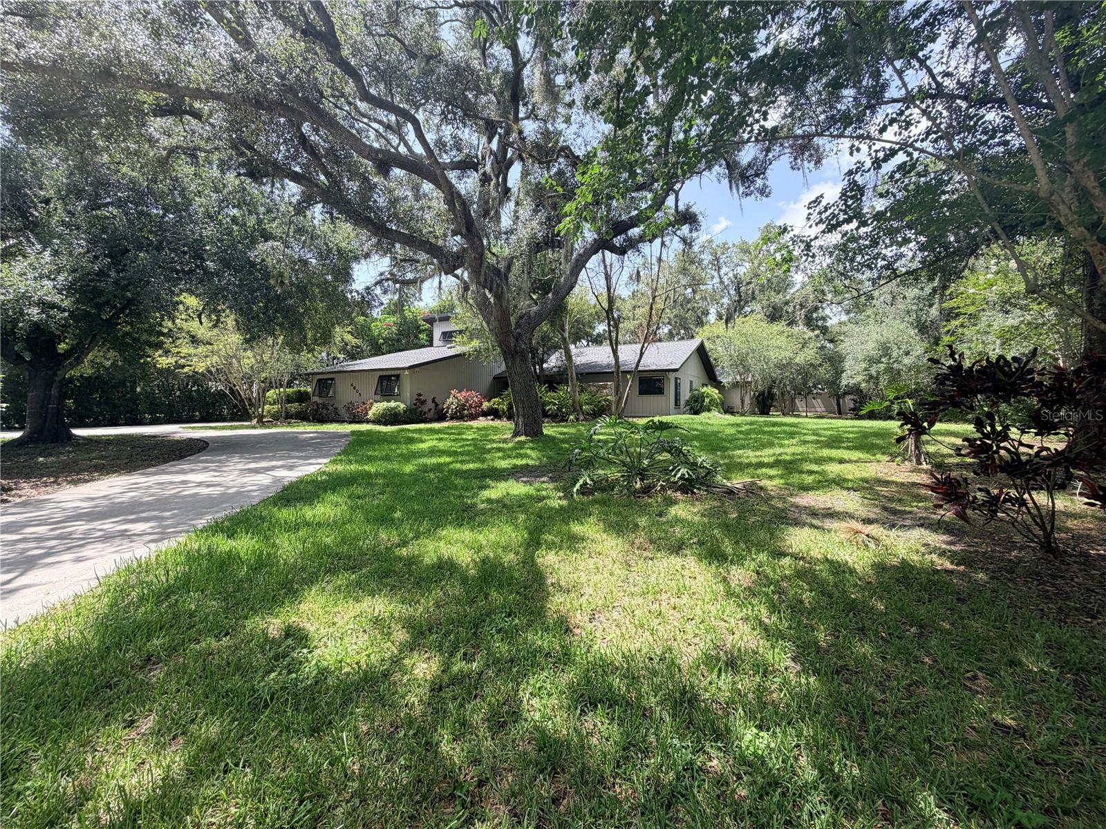 Single Family Residence em SARASOTA, FL - Daniel Dourado