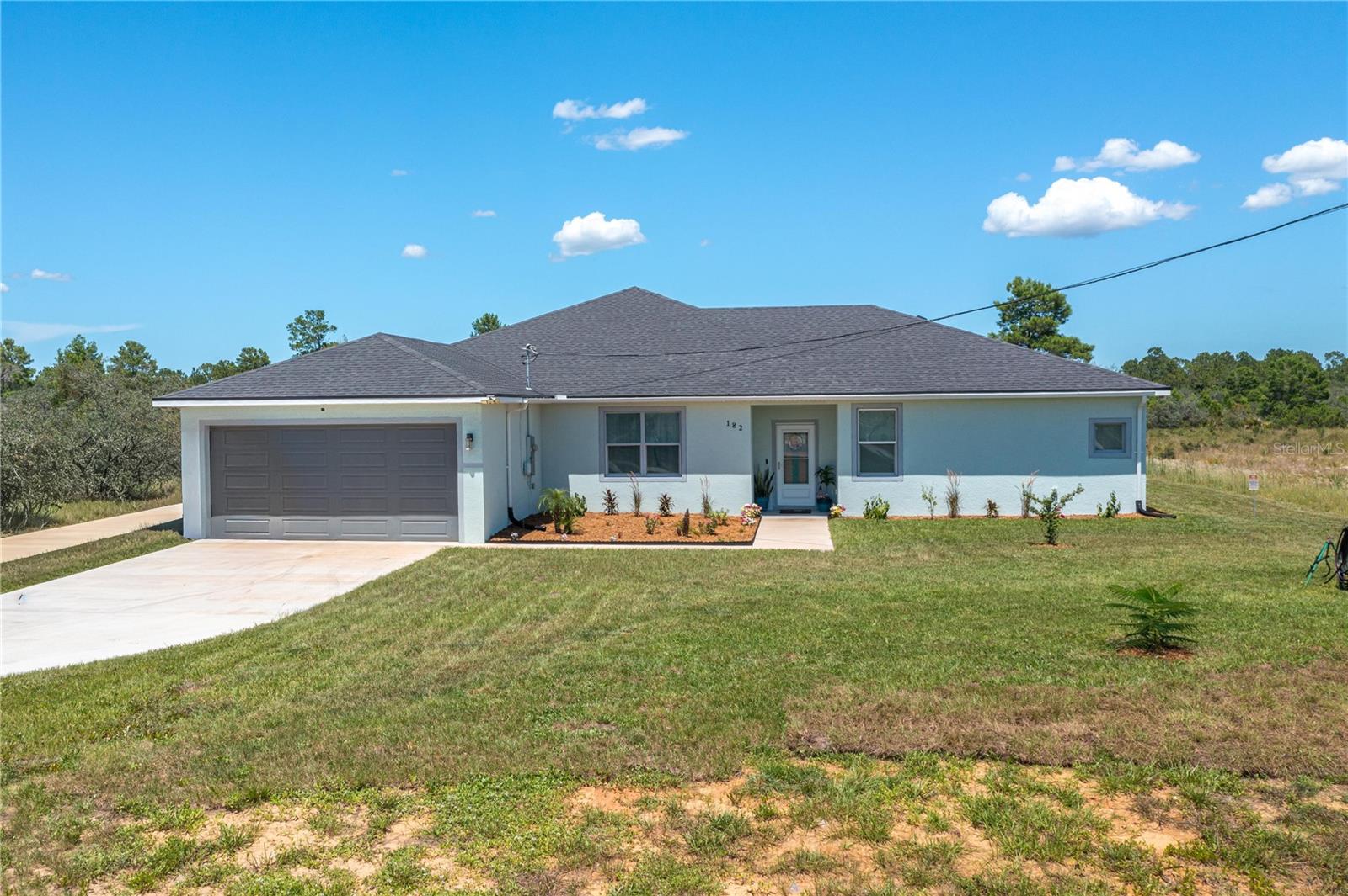 Single Family Residence in FROSTPROOF, FL - Daniel Dourado