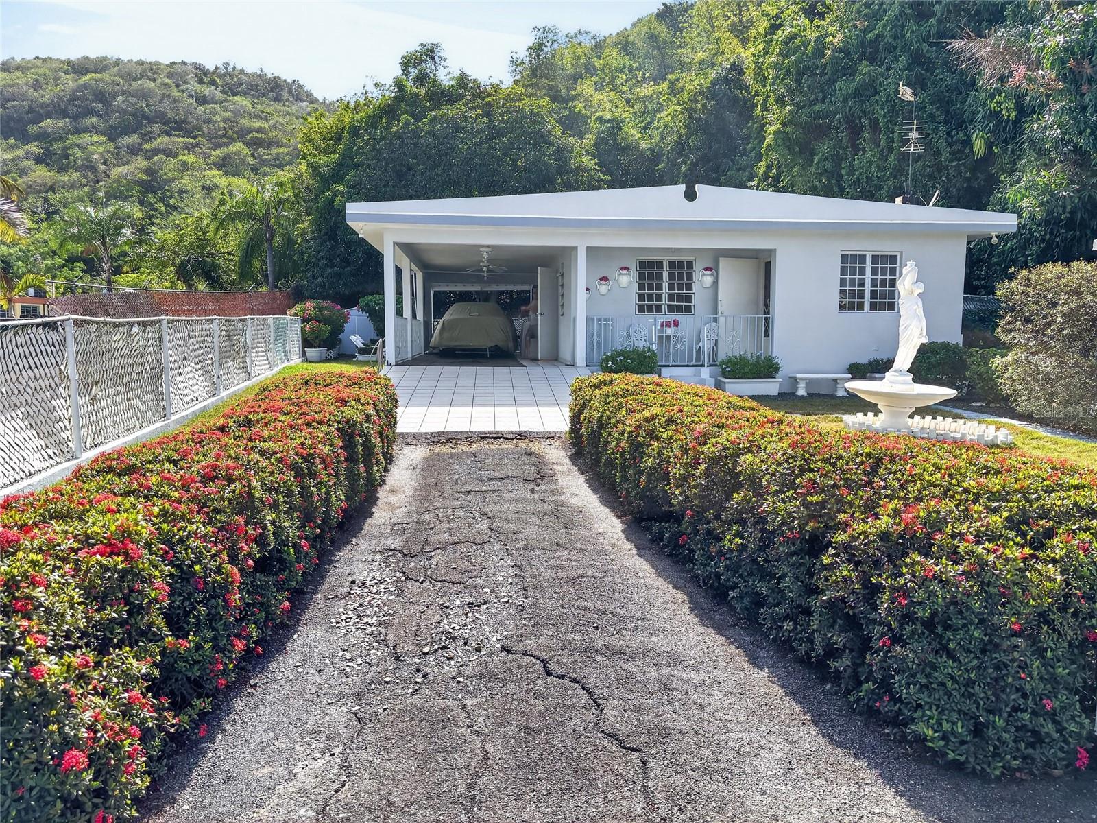 Single Family Residence em DORADO, PR - Daniel Dourado