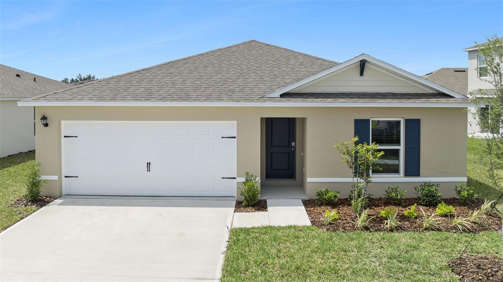 Single Family Residence in POINCIANA, FL - Daniel Dourado