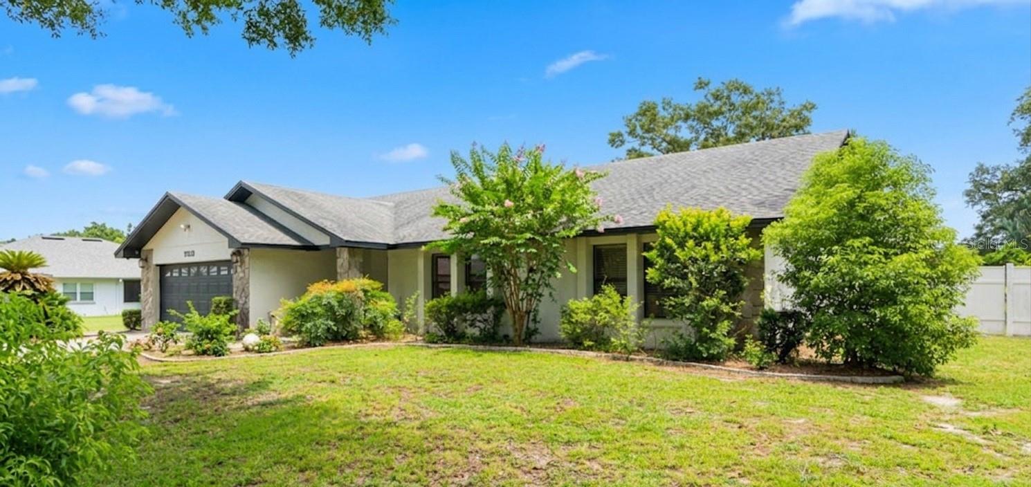 Single Family Residence in LAKELAND, FL - Daniel Dourado