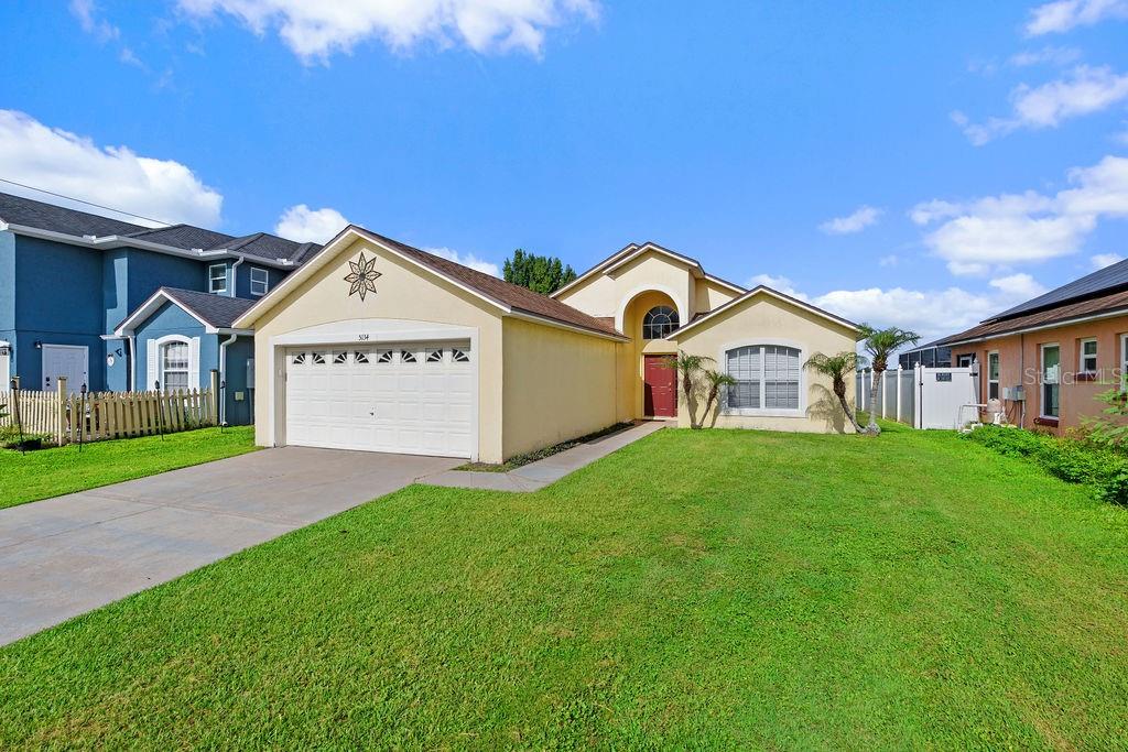 Single Family Residence em KISSIMMEE, FL - Daniel Dourado