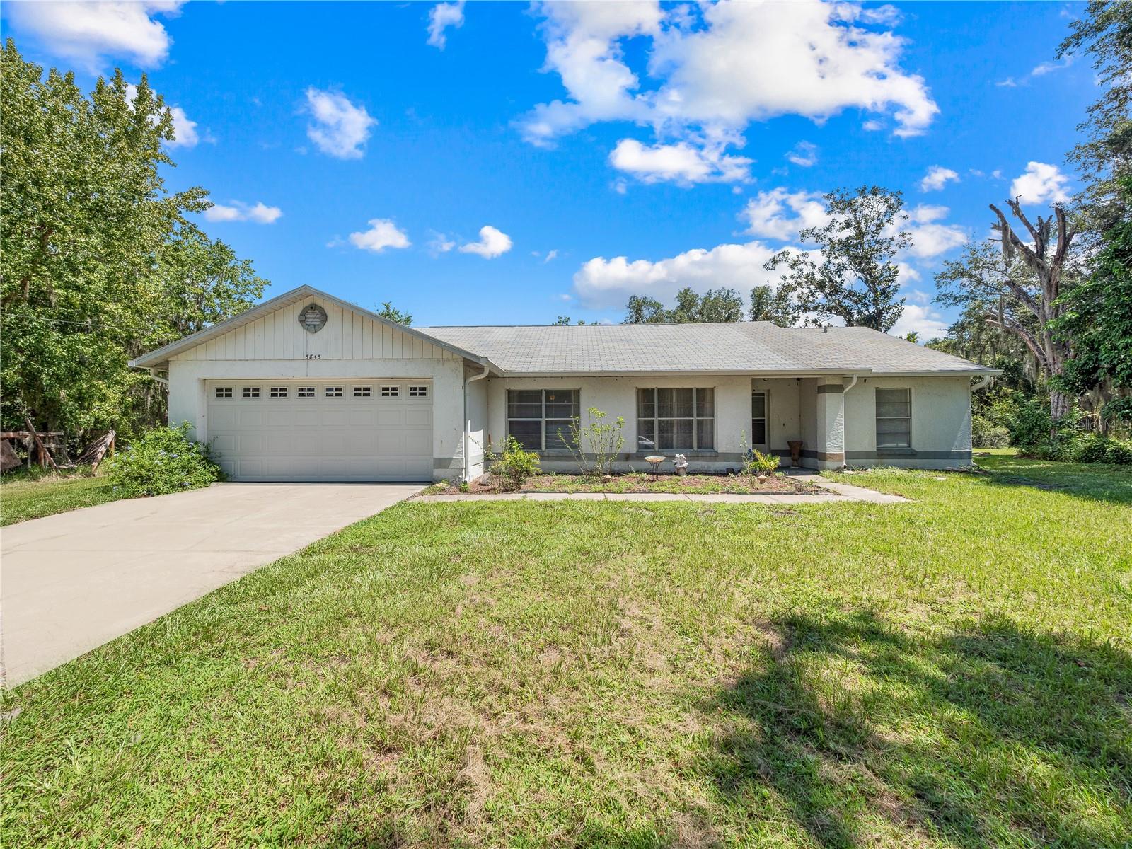 Single Family Residence em ST CLOUD, FL - Daniel Dourado