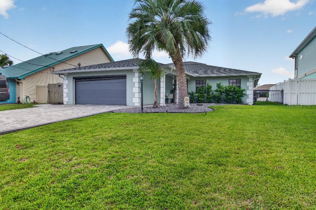 Single Family Residence em PALM COAST, FL - Daniel Dourado
