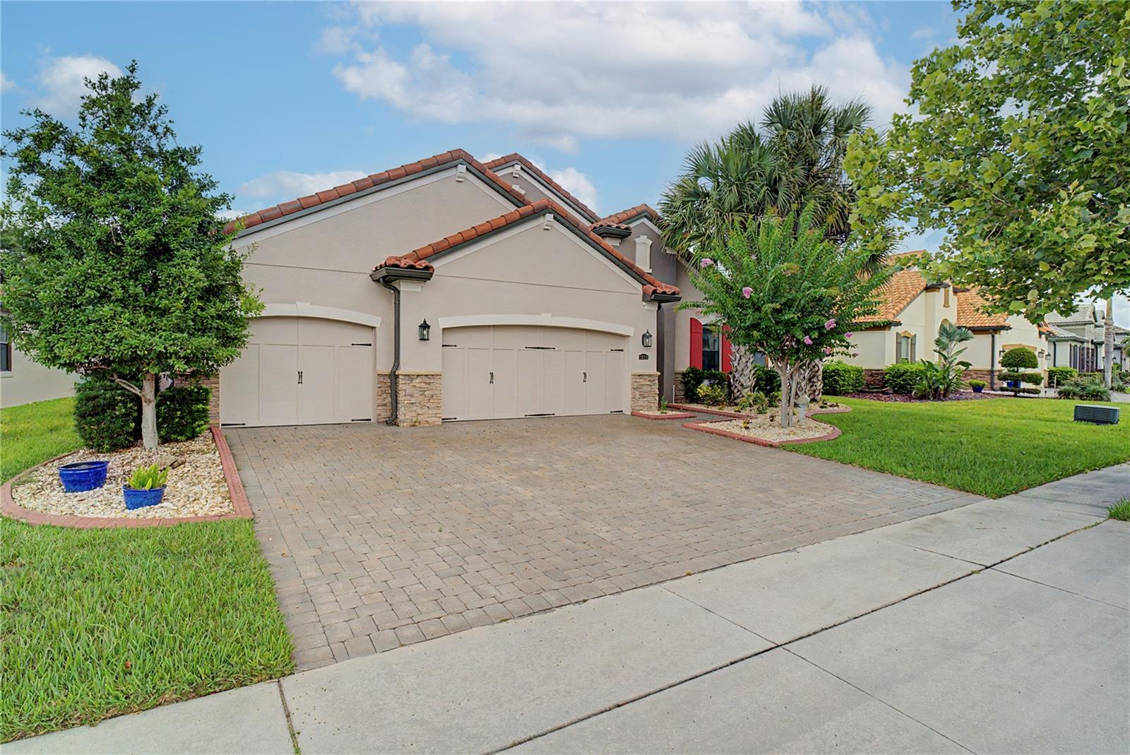 Single Family Residence em KISSIMMEE, FL - Daniel Dourado