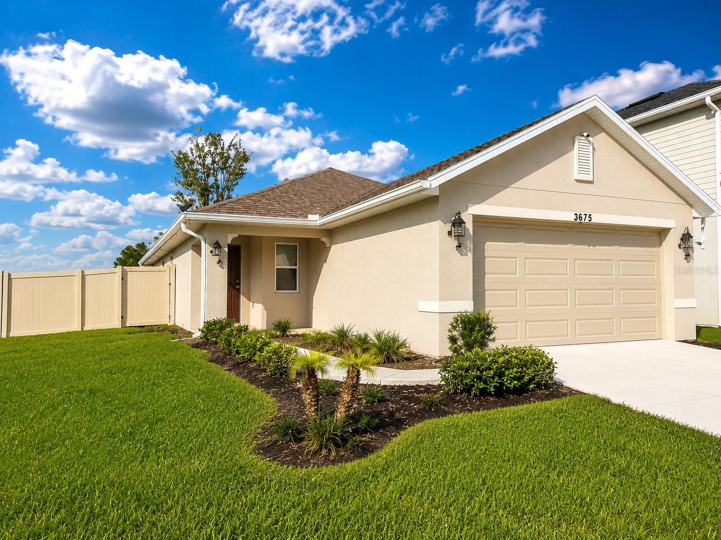 Single Family Residence em HARMONY, FL - Daniel Dourado