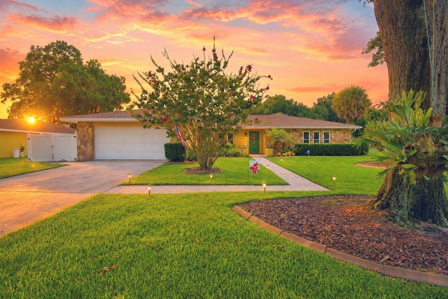 Single Family Residence em AUBURNDALE, FL - Daniel Dourado
