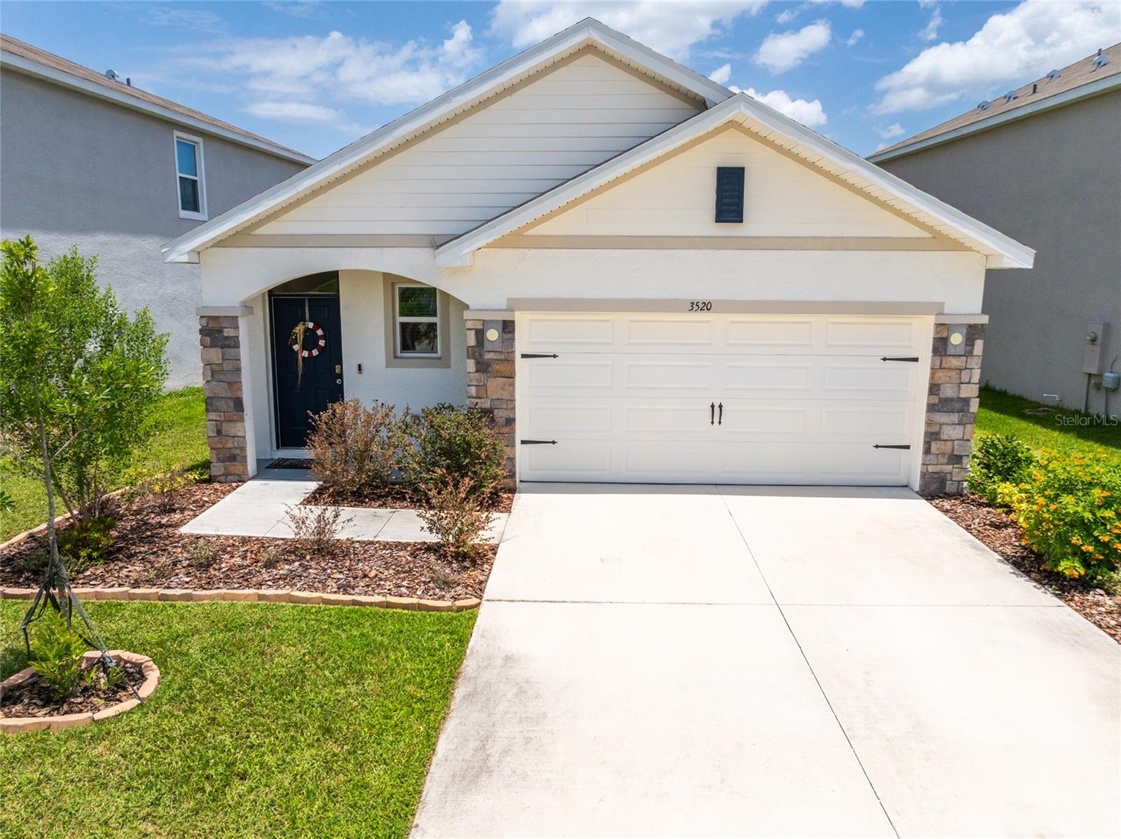 Single Family Residence em PLANT CITY, FL - Daniel Dourado