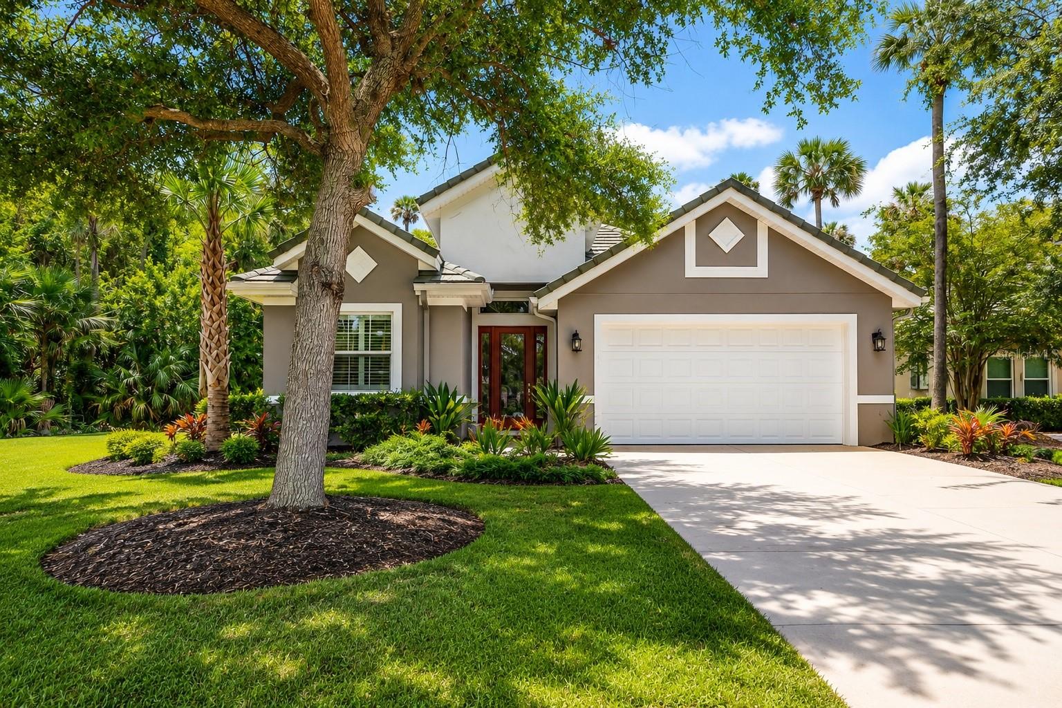 Single Family Residence em PALM COAST, FL - Daniel Dourado