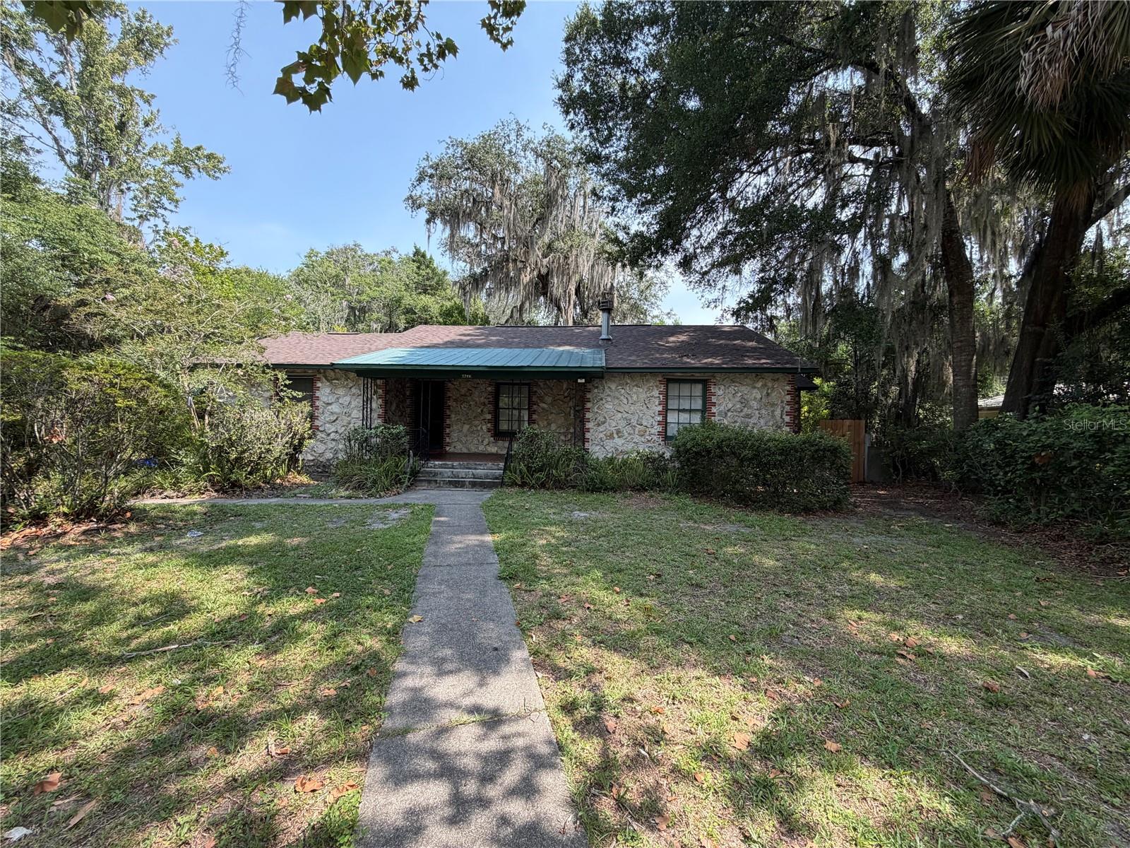 Single Family Residence em GAINESVILLE, FL - Daniel Dourado