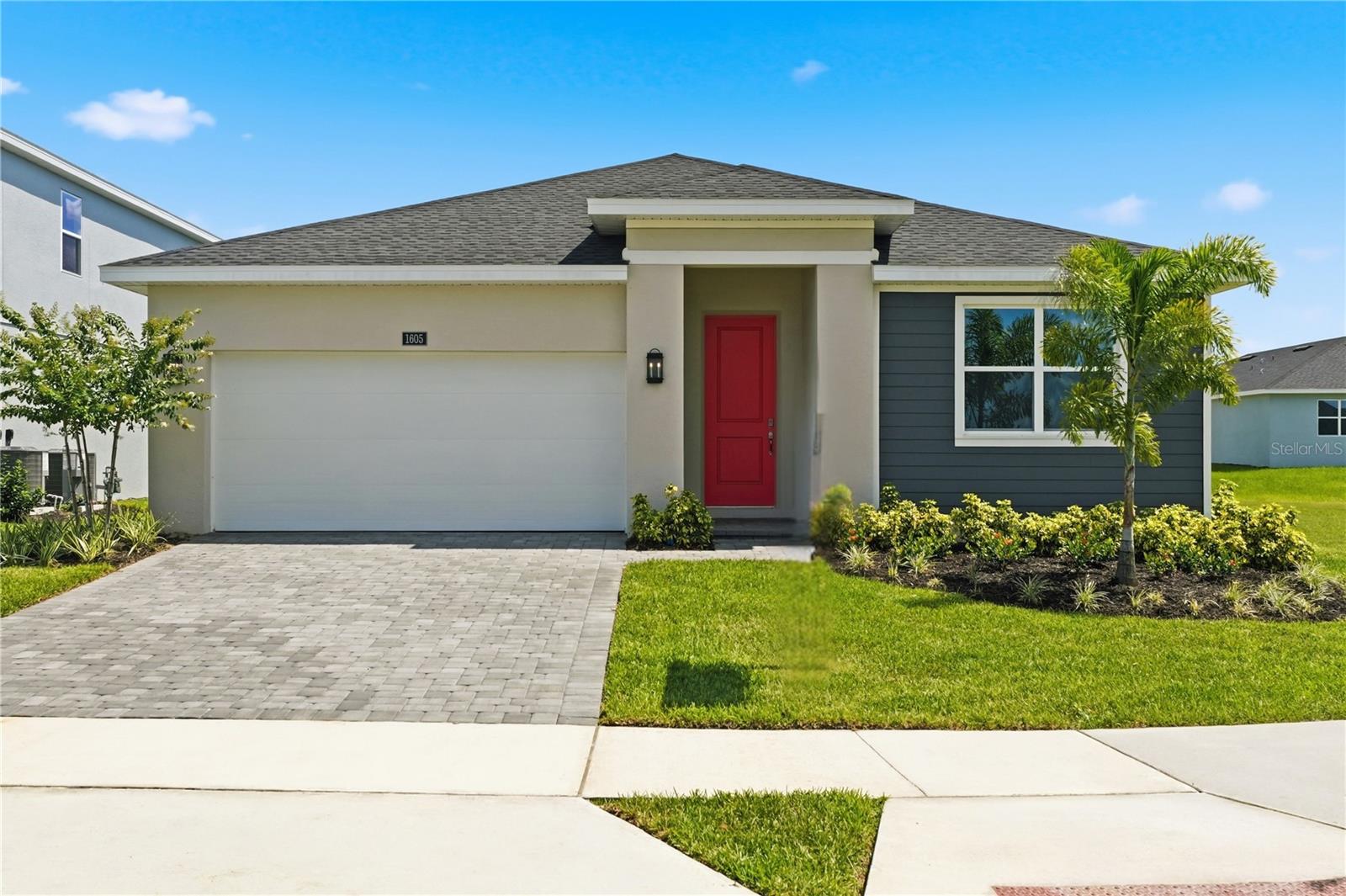Single Family Residence in APOPKA, FL - Daniel Dourado