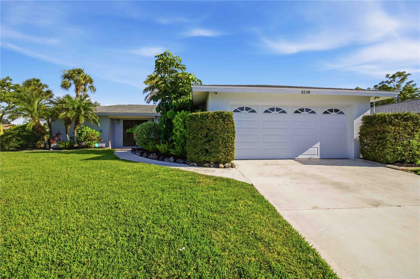 Single Family Residence em SARASOTA, FL - Daniel Dourado