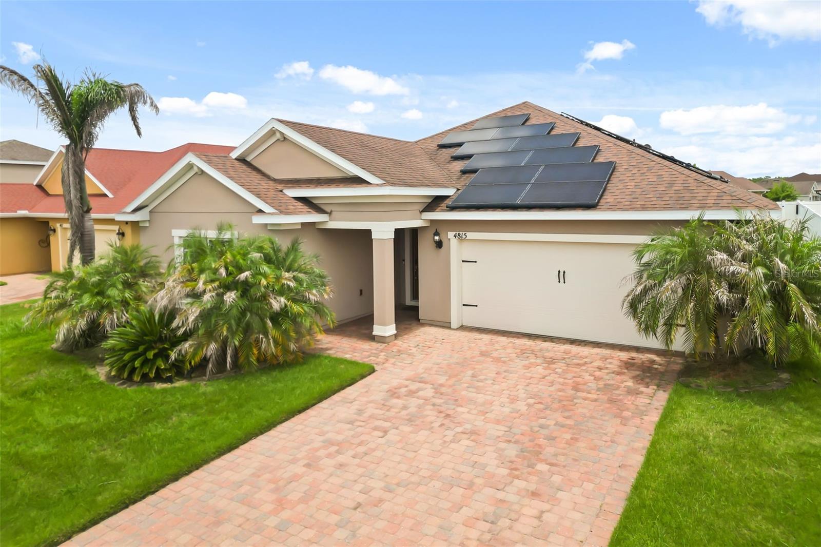 Single Family Residence em KISSIMMEE, FL - Daniel Dourado