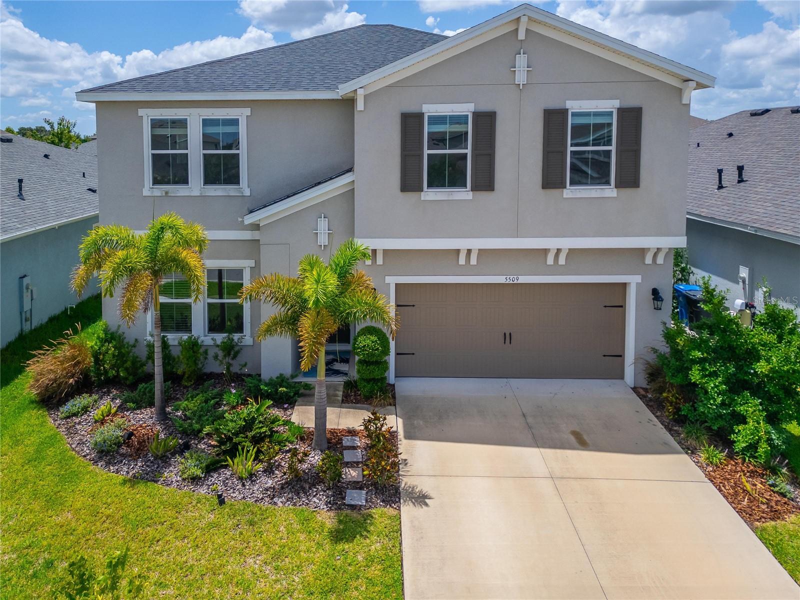 Single Family Residence in APOLLO BEACH, FL - Daniel Dourado