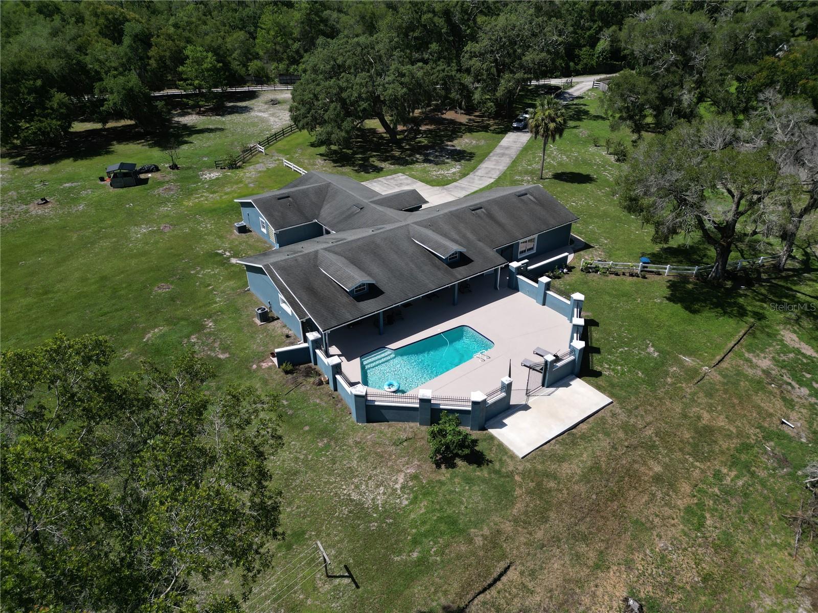 Single Family Residence em DELAND, FL - Daniel Dourado