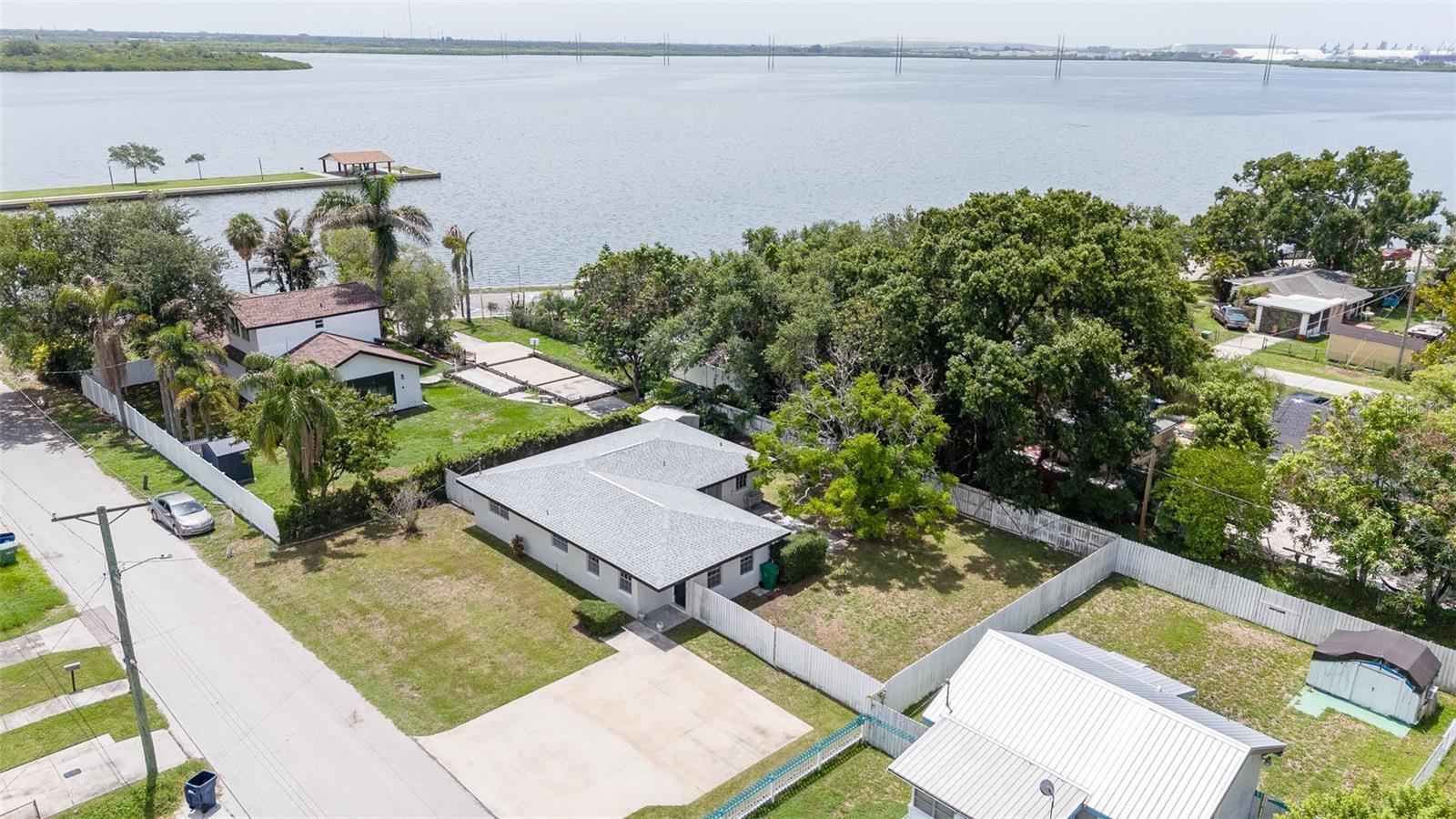 Single Family Residence em TAMPA, FL - Daniel Dourado