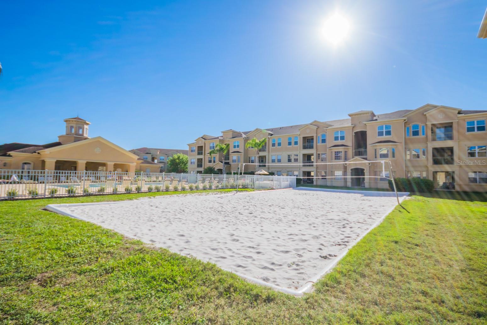 Condominium in DAVENPORT, FL - Daniel Dourado