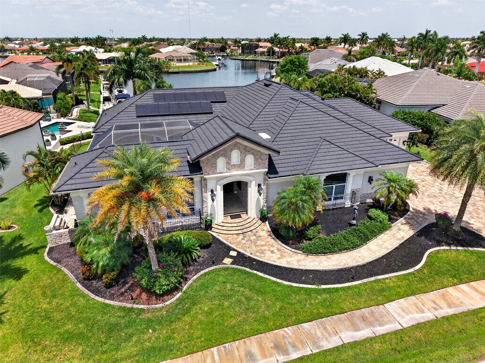 Single Family Residence em PUNTA GORDA, FL - Daniel Dourado
