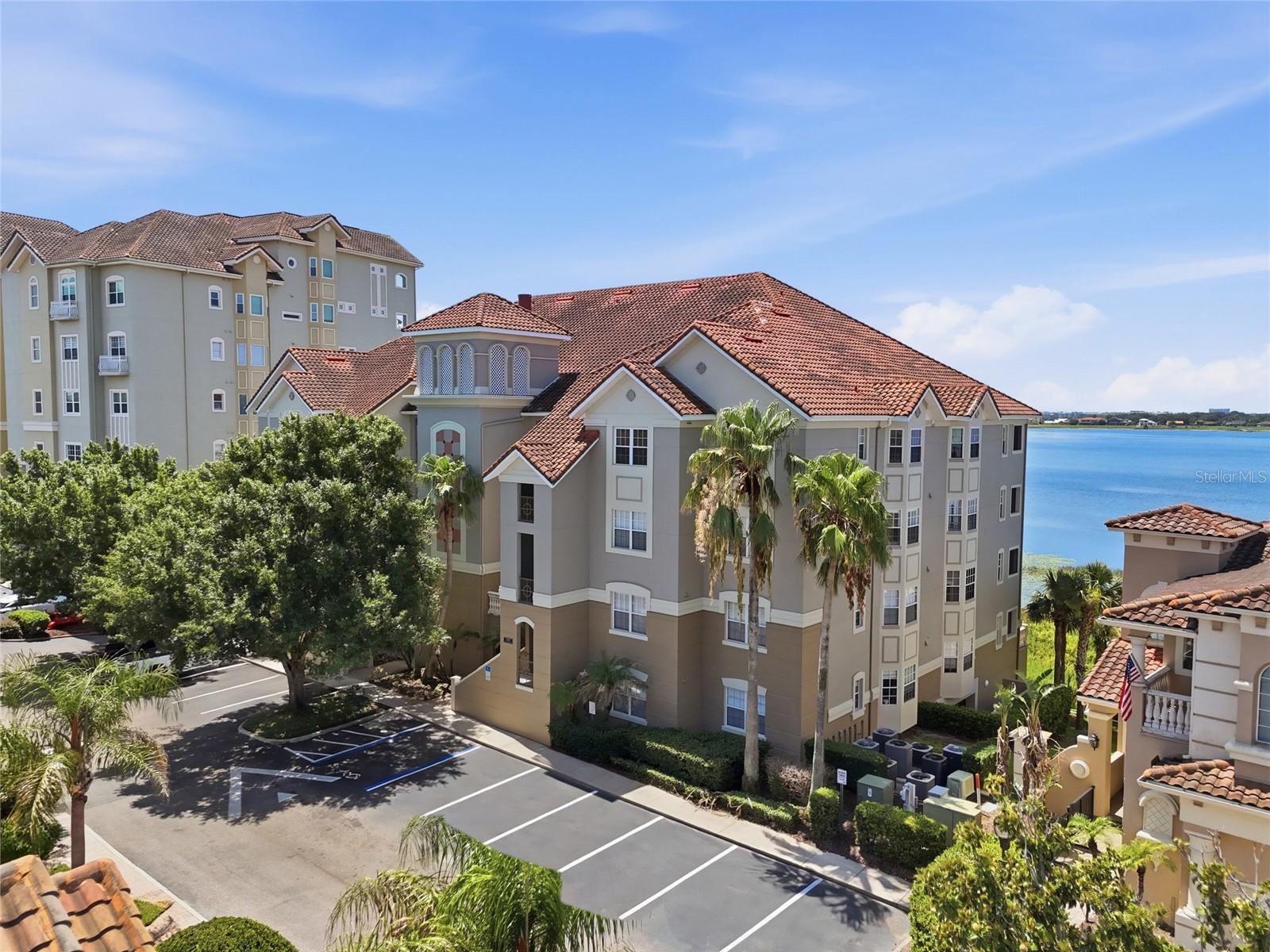 Condominium in ORLANDO, FL - Daniel Dourado
