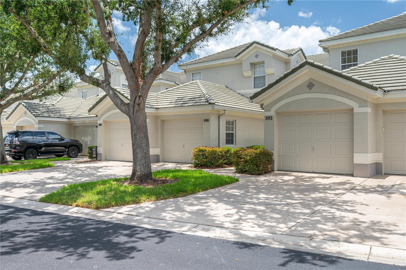 Condominium in LAKELAND, FL - Daniel Dourado