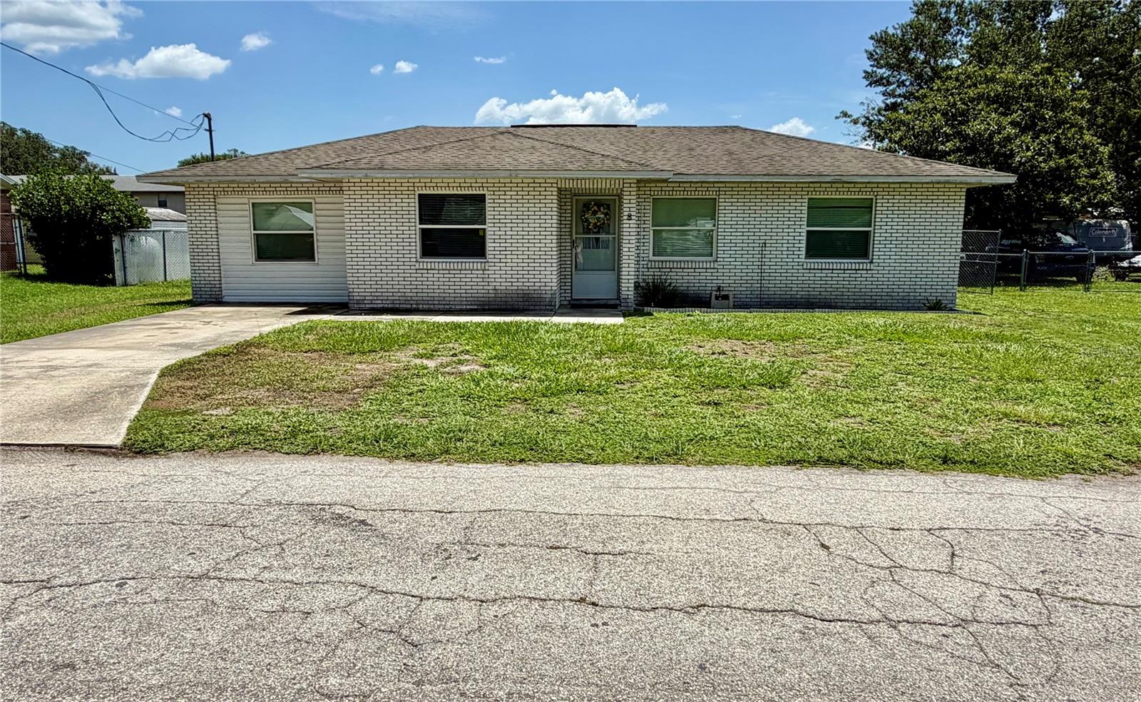 Single Family Residence in FORT MEADE, FL - Daniel Dourado