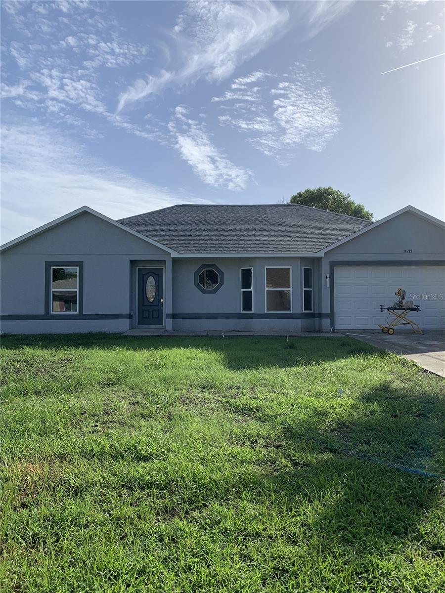 Single Family Residence em SPRING HILL, FL - Daniel Dourado