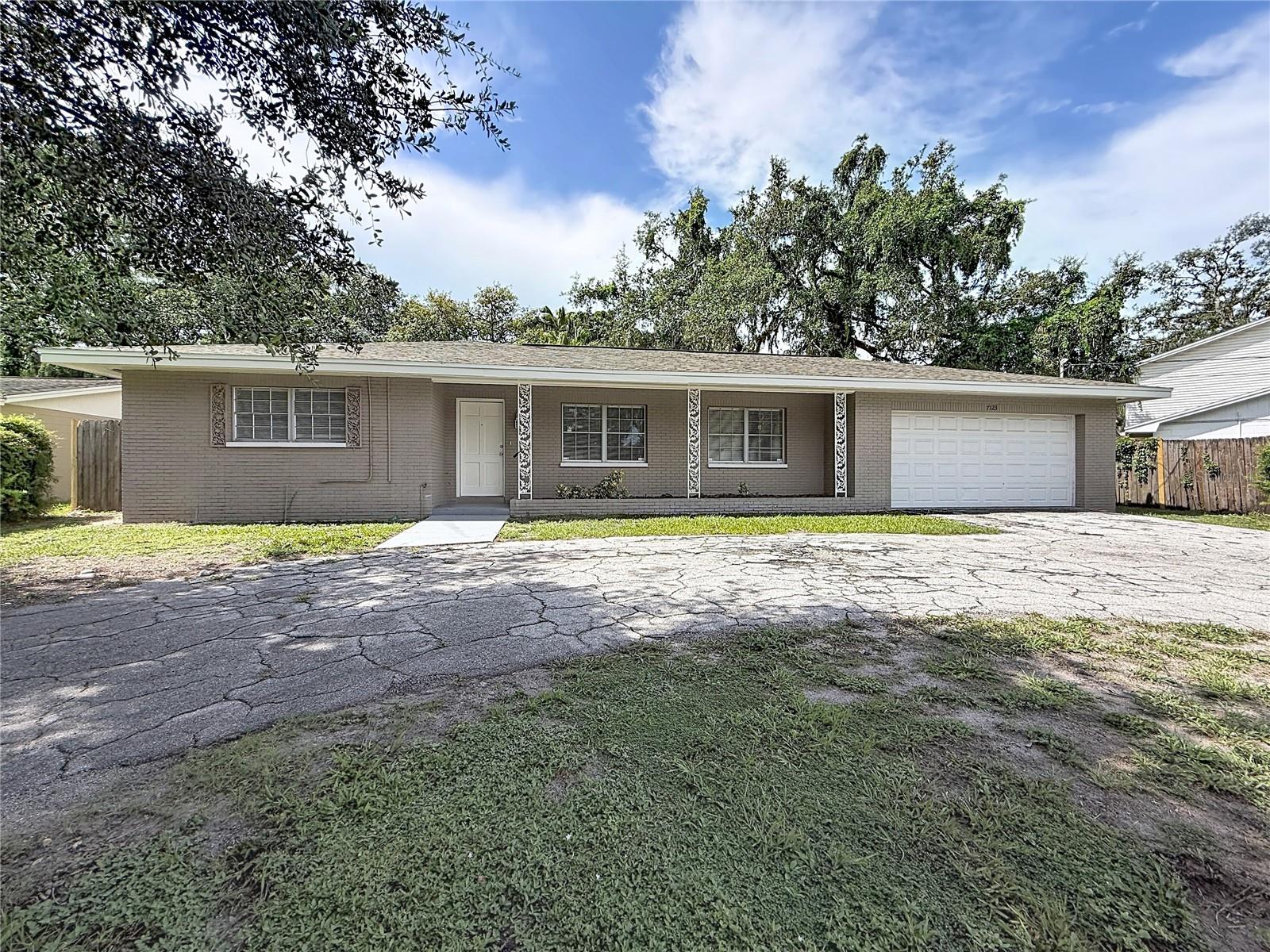 Single Family Residence em TAMPA, FL - Daniel Dourado