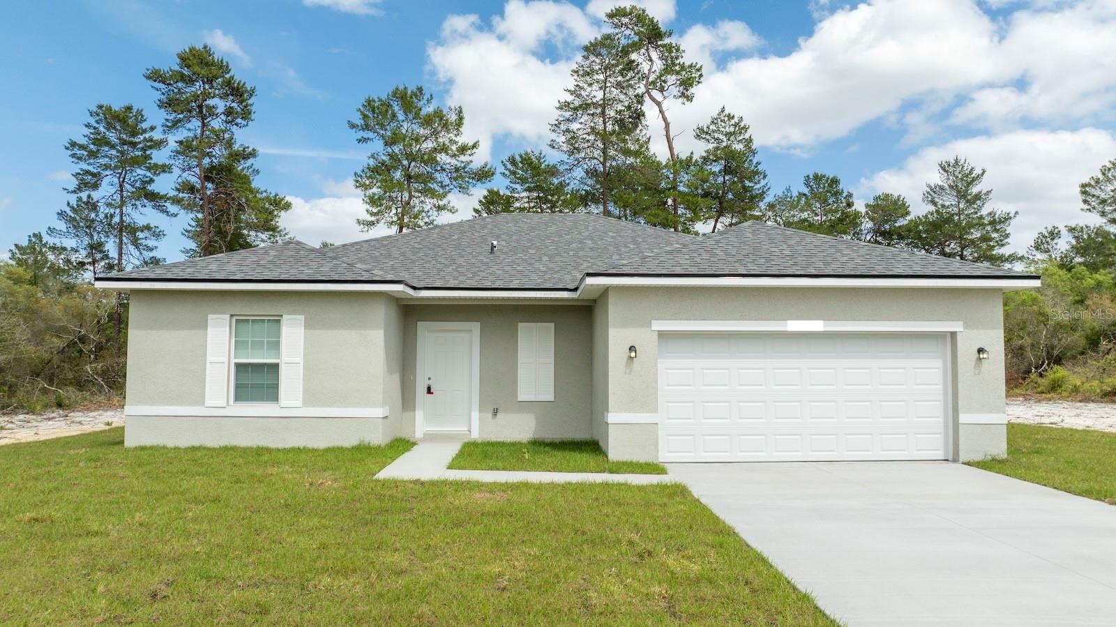 Single Family Residence in DUNNELLON, FL - Daniel Dourado