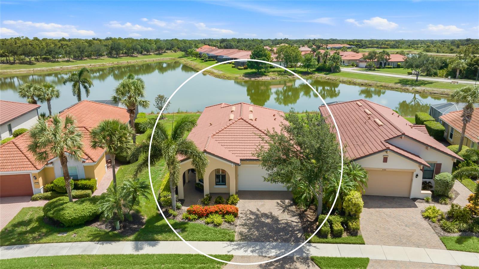 Single Family Residence in VENICE, FL - Daniel Dourado