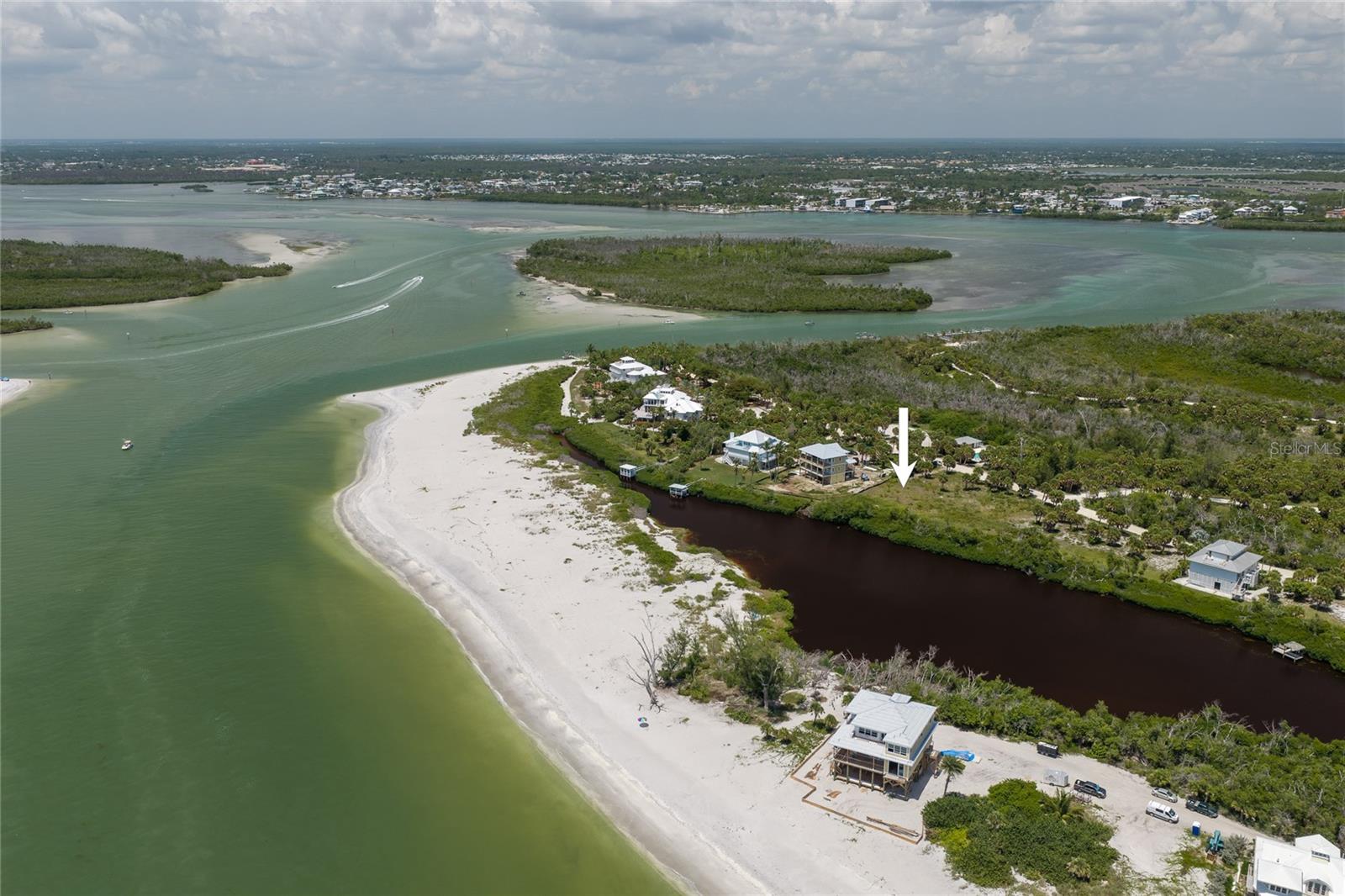  in PLACIDA, FL - Daniel Dourado