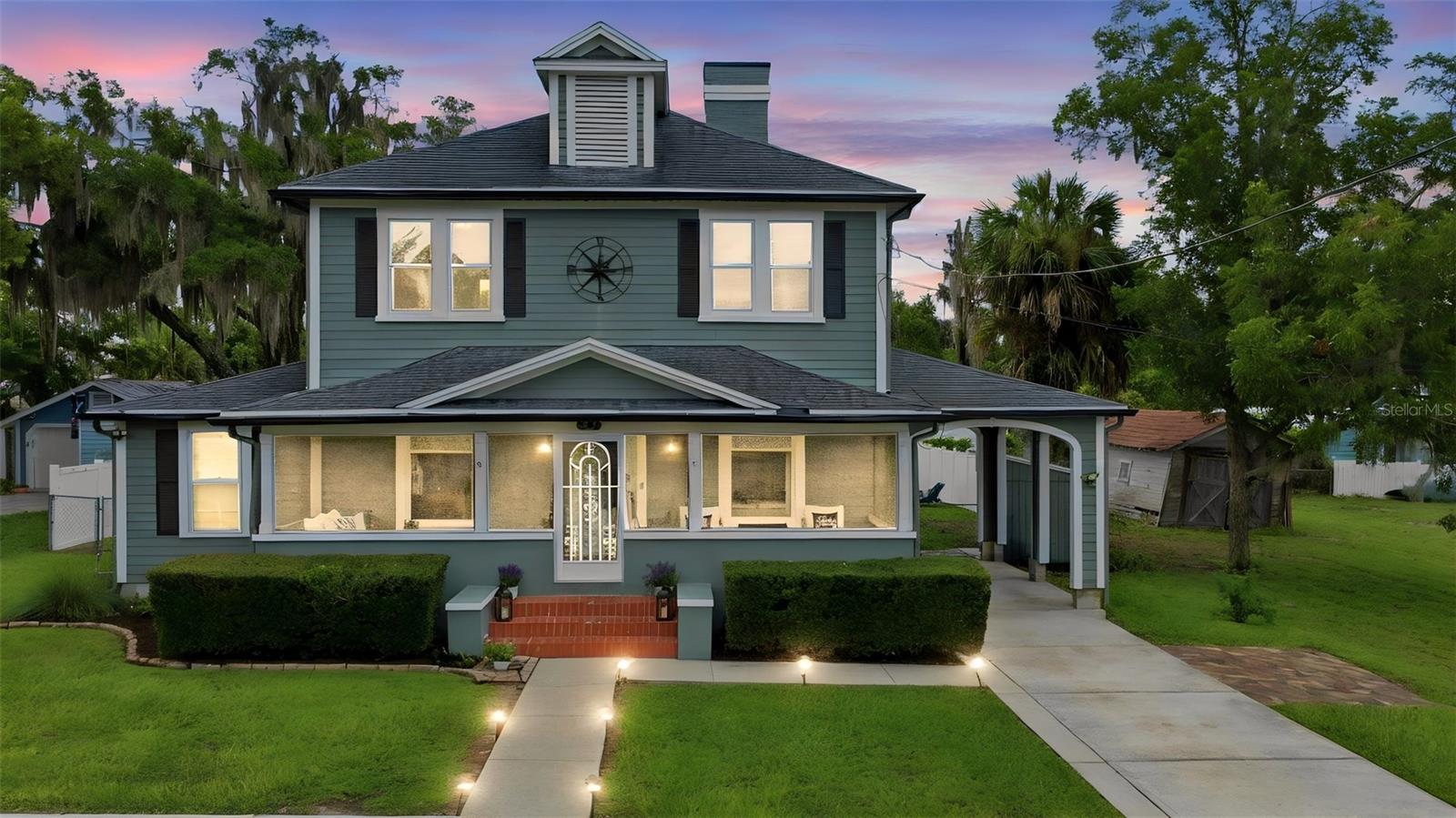 Single Family Residence em UMATILLA, FL - Daniel Dourado