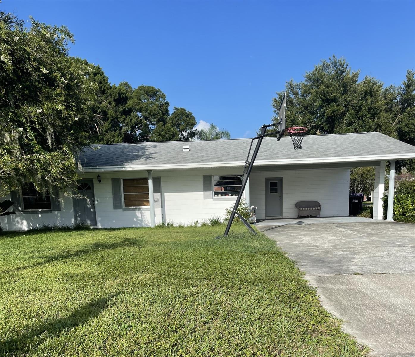 Single Family Residence em ST CLOUD, FL - Daniel Dourado