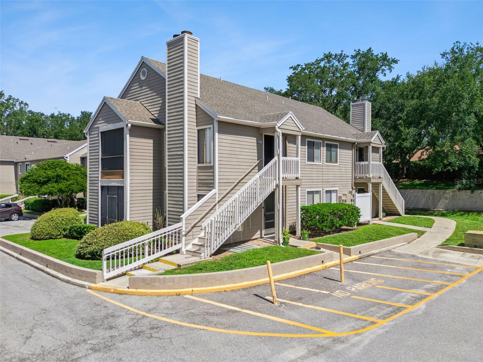 Condominium in ALTAMONTE SPRINGS, FL - Daniel Dourado