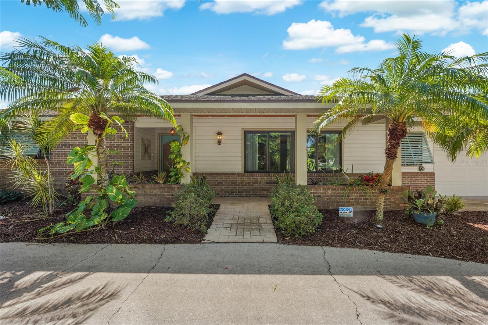 Single Family Residence em SARASOTA, FL - Daniel Dourado