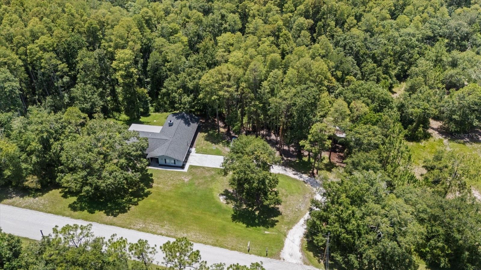 Single Family Residence in TARPON SPRINGS, FL - Daniel Dourado
