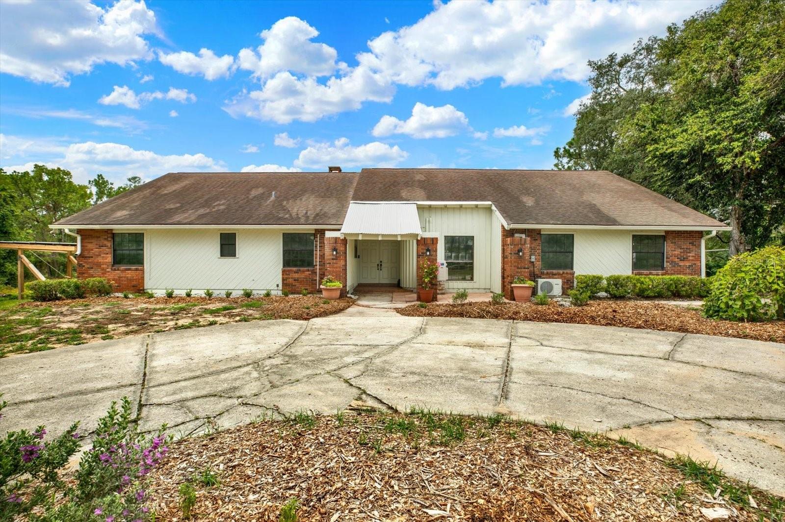 Single Family Residence in BROOKSVILLE, FL - Daniel Dourado