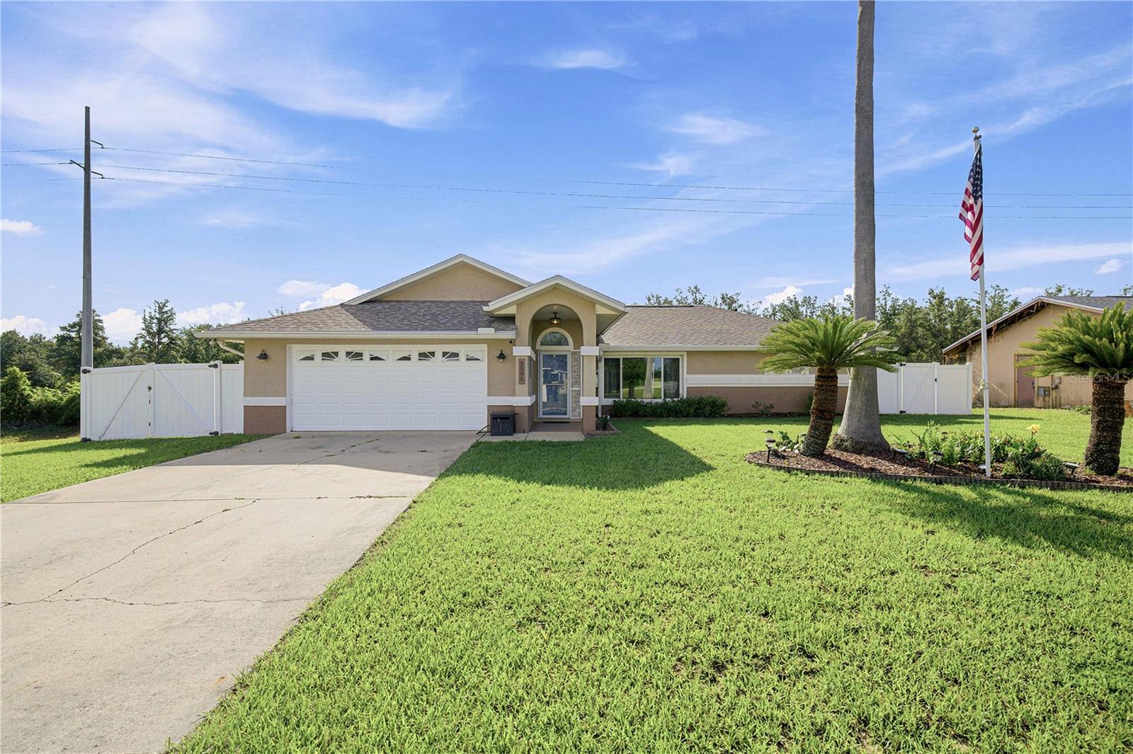 Single Family Residence in OCALA, FL - Daniel Dourado