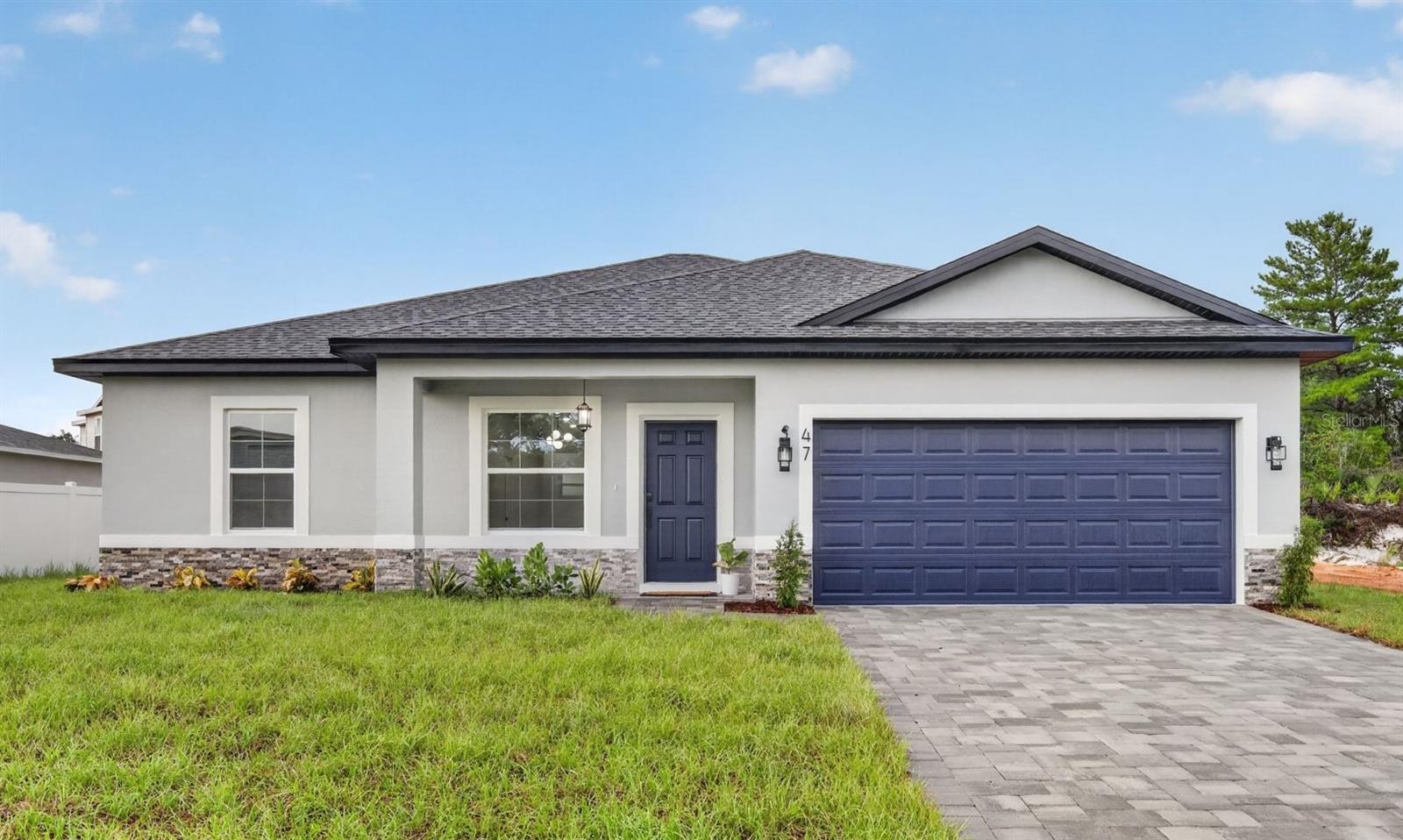Single Family Residence in POINCIANA, FL - Daniel Dourado