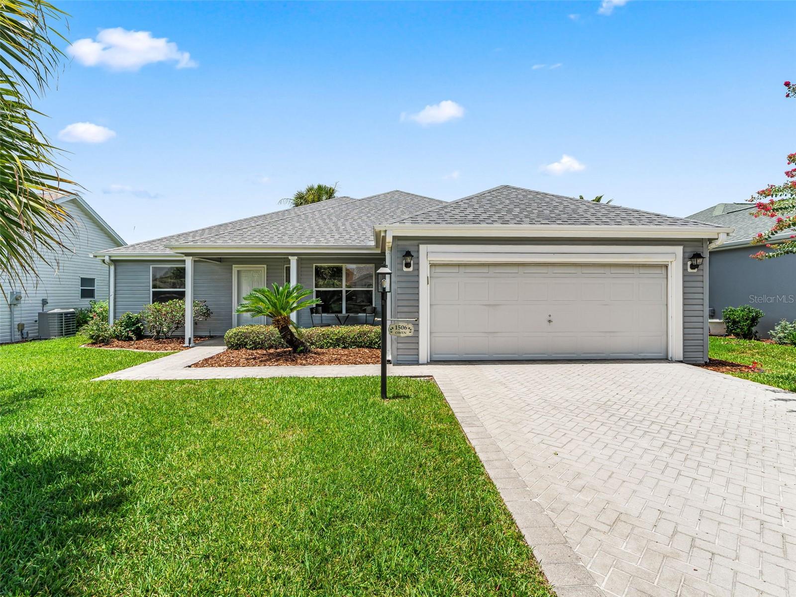 Single Family Residence in THE VILLAGES, FL - Daniel Dourado